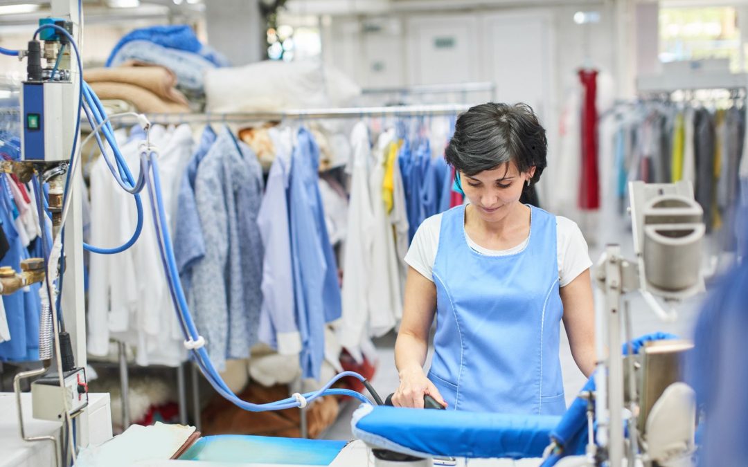 10 Panduan Memulai Bisnis Laundry: Langkah Sukses di Tahun 2024
